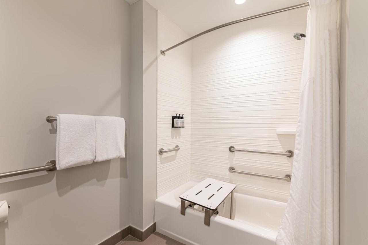 Avid Hotel Summerville By Ihg エクステリア 写真